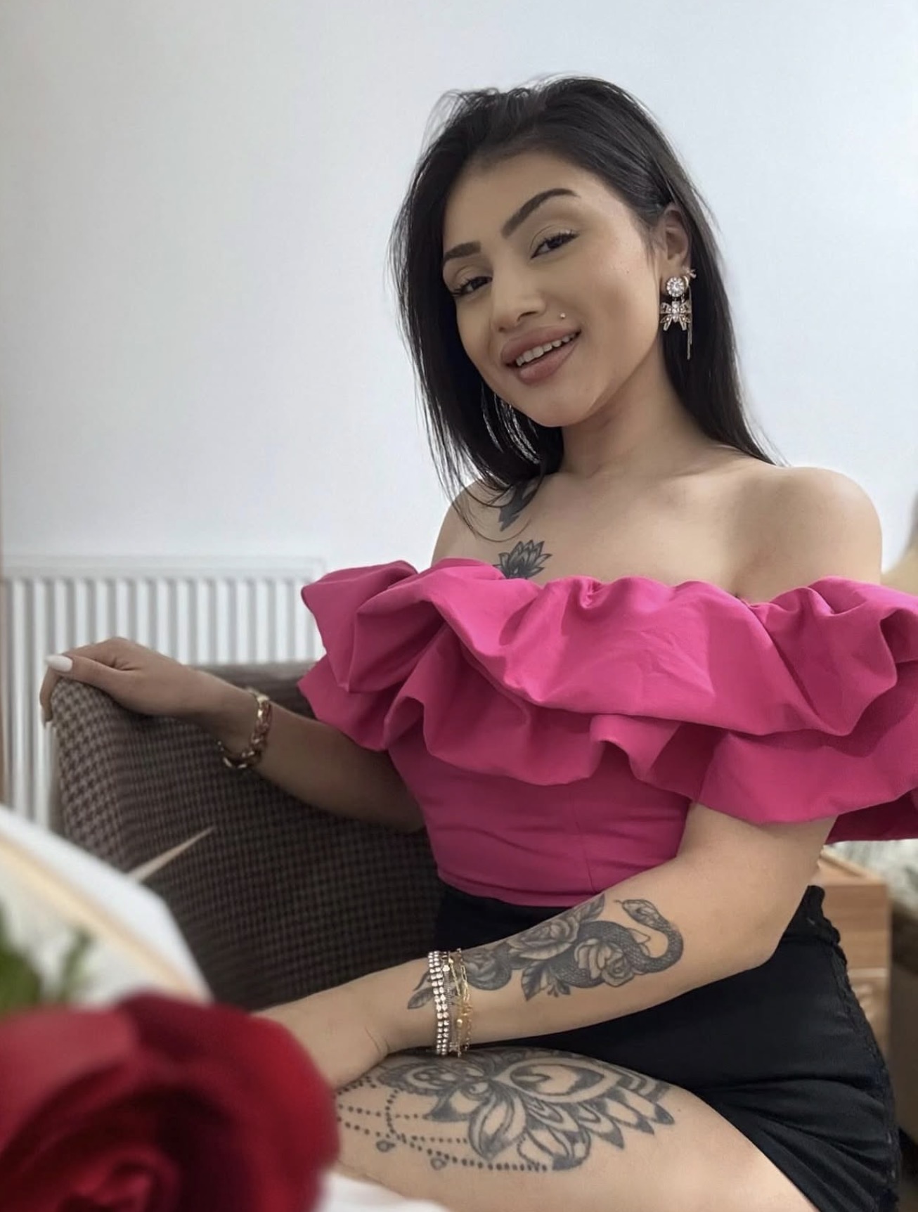 Sarıyaprak Sonsuz Birlikte Bayan Escort Elifnur