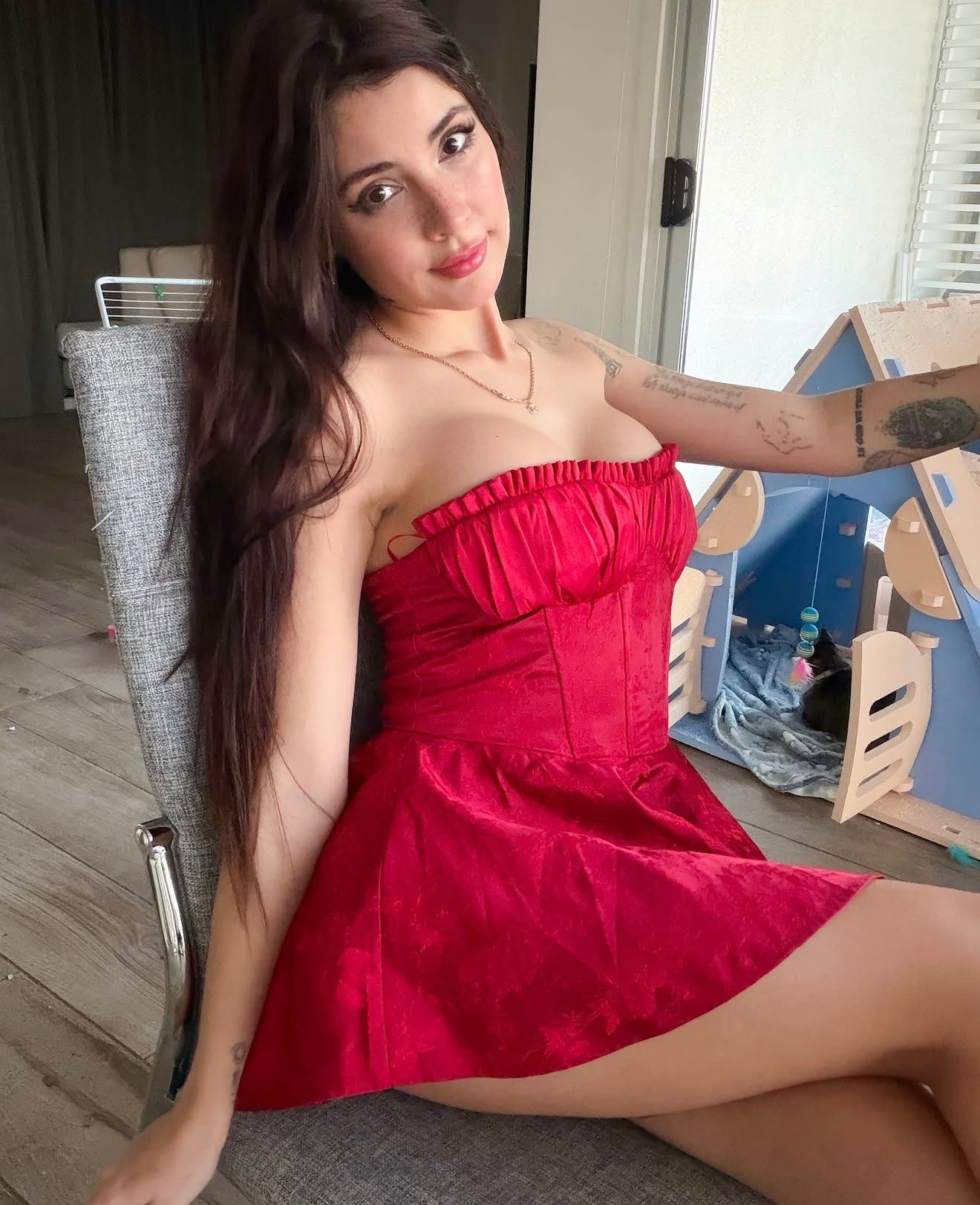 Küfre İranlı Bayan Escort Merve