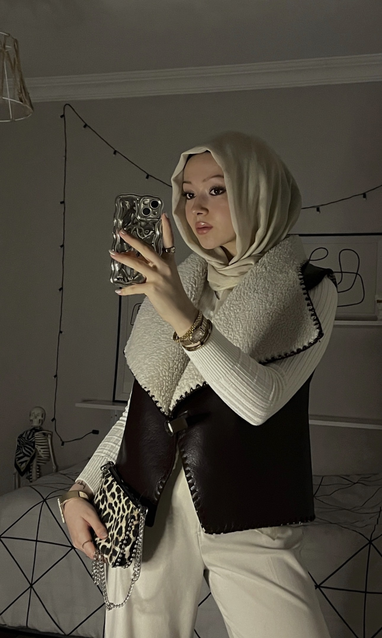 Meydandere Hayatla Güzel Kadın Escort Dilara